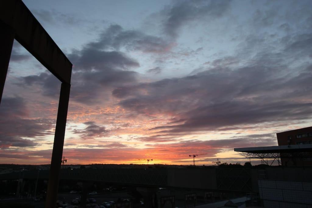T3 - 62M2 - Parking Prive - Metro Apartment Toulouse Luaran gambar